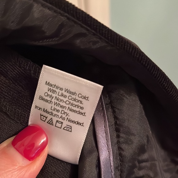 Coldwater Creek “Whisper Corduroy” Trouser- Size 14 Petite - Black - Picture 10 of 10